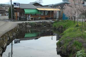 忍野八海　鏡池