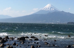 葛飾北斎の視点 東海道江尻田子の浦略圖-富嶽三十六景より